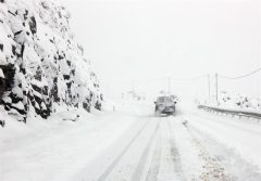 راه ارتباطی ۷۰ روستای شهرستان دلفان بازگشایی شد