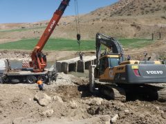 آغاز عملیات عمرانی پل روستای میرزا آباد