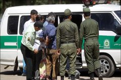 اجرای طرح ارتقاء ارتقاء امنیت اجتماعی در دلفان