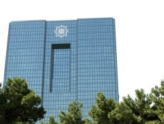 کاهش حجم نقدینگی در فروردین
