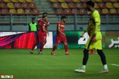 پرسپولیس باخت اما صدر نشین ماند