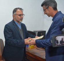 اندک اندک جمع مستان می‌رسد