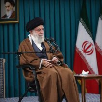 دیدار مسئولان نظام با رهبری