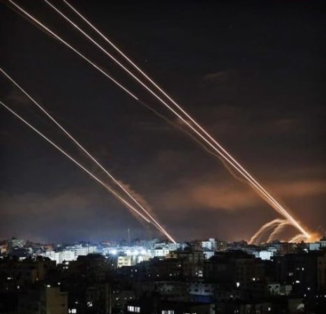 حملات موشکی به اسرائیل