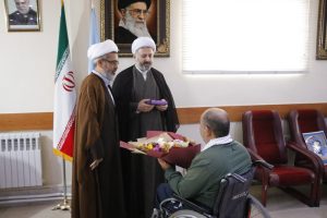 دیدار خانواده‌های شهدا و جانبازان با رئیس کل دادگستری لرستان