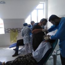 بازدید فرماندار شهرستان دلفان از گروه جهادی دندانپزشکی